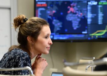 what-happens-when-the-world’s-most-popular-covid-19-dashboard-can’t-get-data?