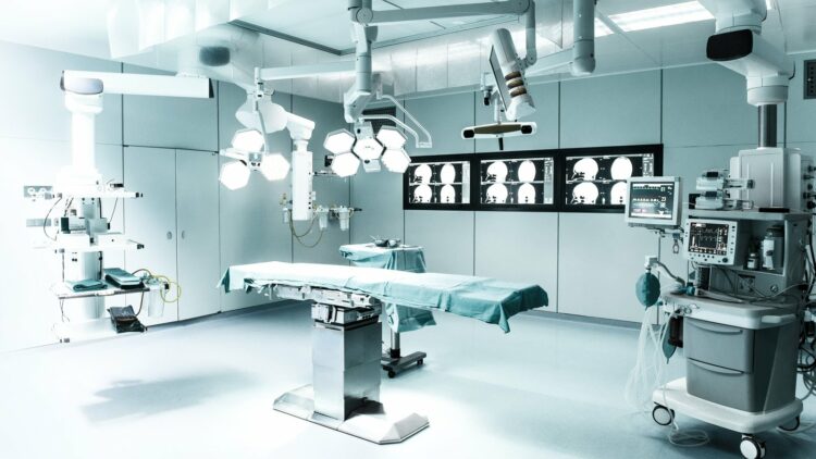 1m on hospital waiting lists by end of year