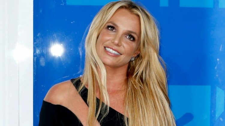 Britney Spears salutes #FreeBritney movement in emotional social media post – GMA