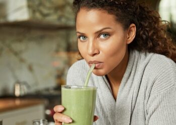 how-this-actress-&-beauty-influencer-gets-her-skin-to-be-that-good