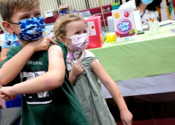 the-covid-19-vaccine-is-safe-for-kids-ages-5-11,-cdc-data-show