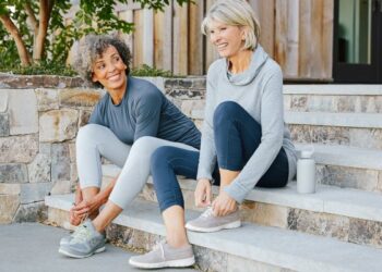 make-your-daily-walks-*way*-more-comfy-with-these-podiatrist-approved-sneakers