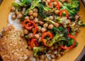 20-minute-broccoli-and-za’atar-chickpeas-with-yogurt-sauce