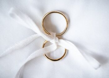 losing-a-spouse-makes-men-70%-more-likely-to-die-within-a-year