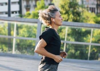 this-“normal”-sign-of-aging-could-actually-signal-dementia-risk