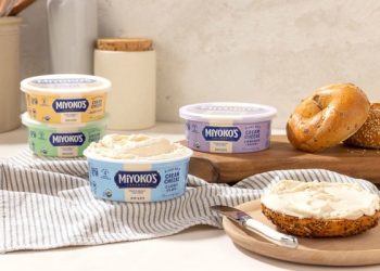 consider-this-plant-milk-cream-cheese-your-new-breakfast-&-baking-staple