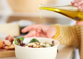 want-optimal-heart-health?-don’t-miss-these-5-nutrients-(some-may-shock-you)