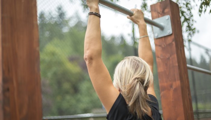 a-7-week-plan-to-master-pull-ups-(&-why-this-move-is-a+-for-healthy-aging)