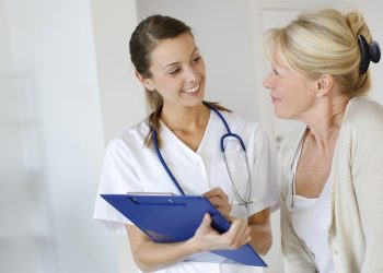 why-nurses-must-adapt-treatment-for-female-patients