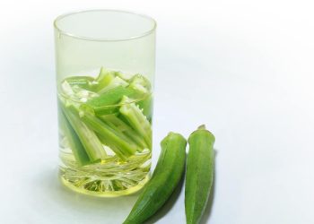 what-a-dietitian-says-about-the-health-benefits-of-okra-water