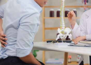 therapy-for-nerves-and-muscles:-chiropractic,-acupuncture-and-osteopathy