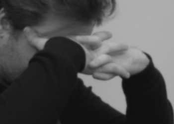 Experts warn against relying on AI for mental health support